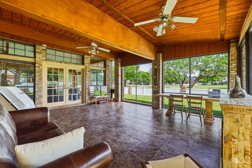 Image 24 of property listing at 5402 Beverly Drive, San Angelo, TX 76904