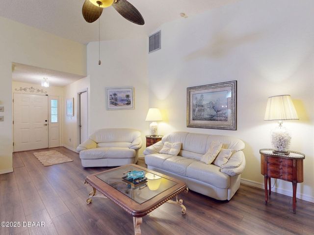 686 Middlebury Loop, New Smyrna Beach, FL 32168