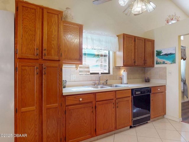 686 Middlebury Loop, New Smyrna Beach, FL 32168