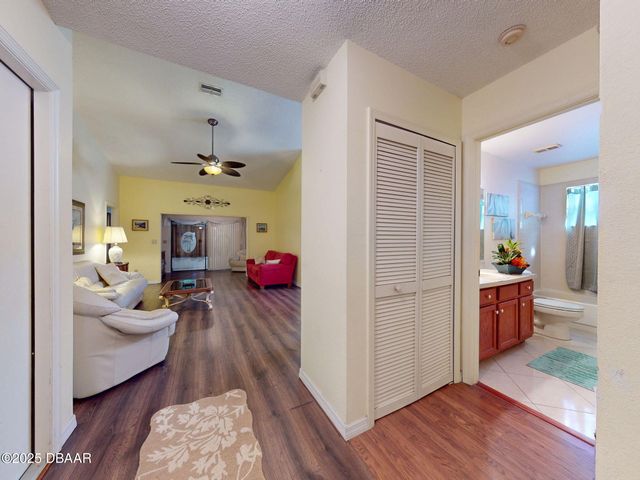 686 Middlebury Loop, New Smyrna Beach, FL 32168