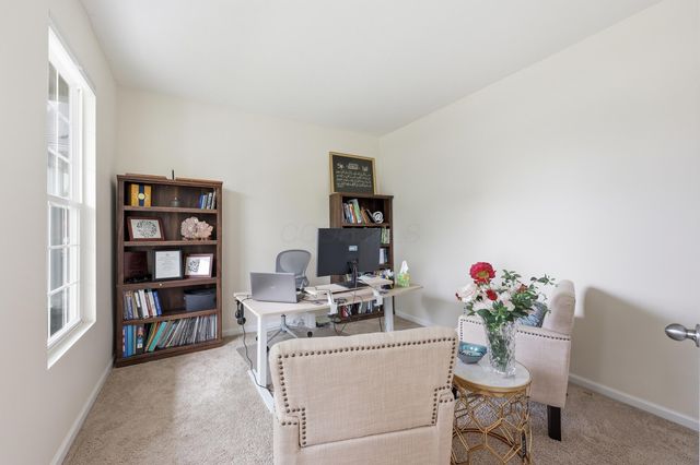 5812 Trail Creek Drive, Dublin, OH 43016