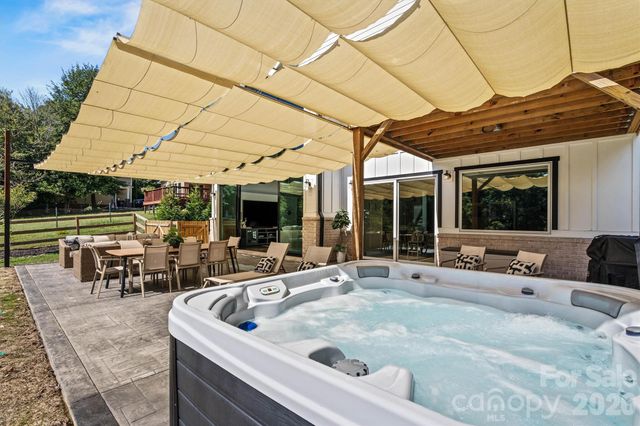 7834 Green Cove Court, Denver, NC 28037