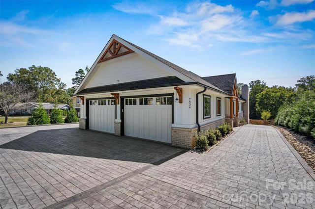 7834 Green Cove Court, Denver, NC 28037