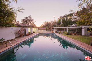 3015 N Beachwood Drive, Los Angeles, CA 90068