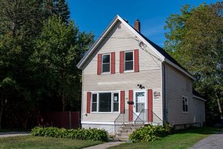 18 Stone St, Dracut, MA 01826