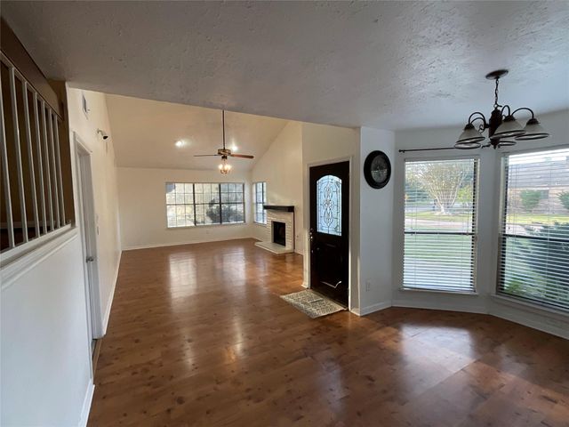 3103 Ashford Bend Drive, Houston, TX 77082