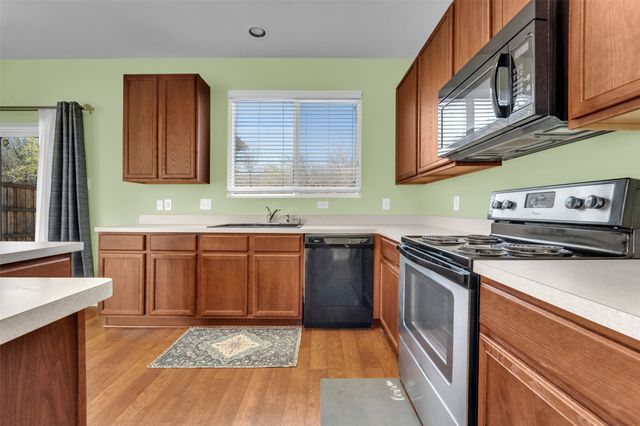 921 Penny Royal Court, Arlington, TX 76002