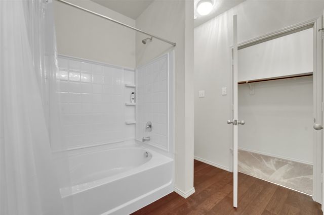 921 Penny Royal Court, Arlington, TX 76002