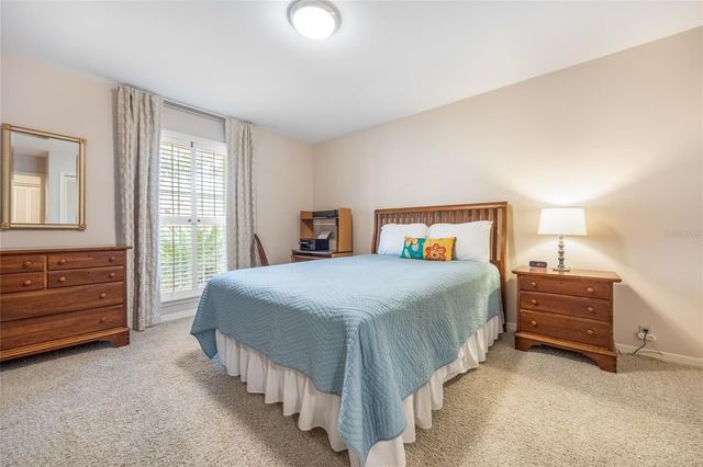 5808 SW 35TH WAY, Gainesville, FL 32608