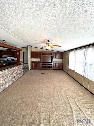 250 East 16th Street, Larose, LA 70373