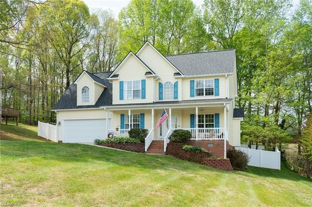 392 Arbor Trail, Thomasville, NC 27360