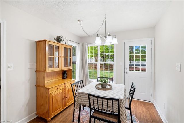 392 Arbor Trail, Thomasville, NC 27360