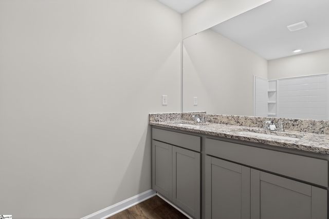 101 Spring Knoll Way, Fountain Inn, SC 29644