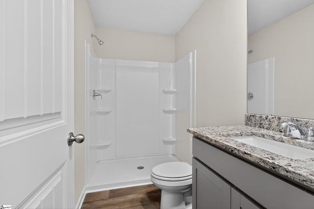 101 Spring Knoll Way, Fountain Inn, SC 29644