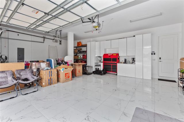 10410 Ranchette Dr, Cooper City, FL 33328