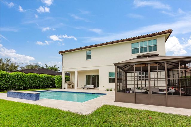 10410 Ranchette Dr, Cooper City, FL 33328