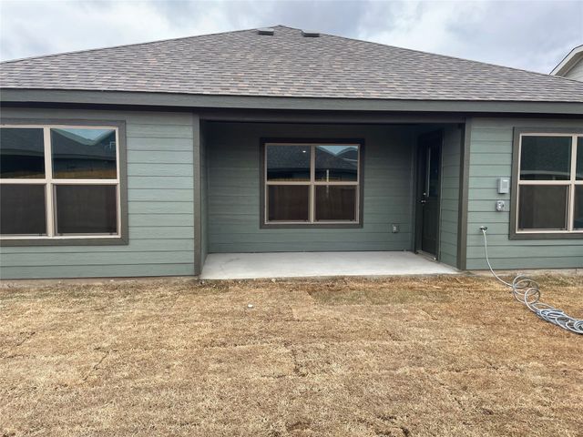 13613 Mineral Road, Ponder, TX 76259