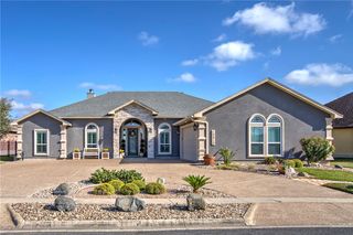 14918 Lake Athens Ave, Robstown, TX 78380