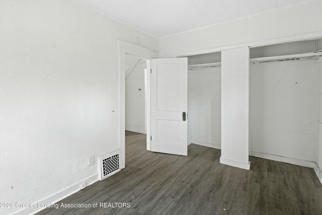 516 Smith Avenue, Lansing, MI 48910