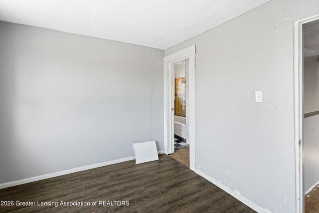 516 Smith Avenue, Lansing, MI 48910