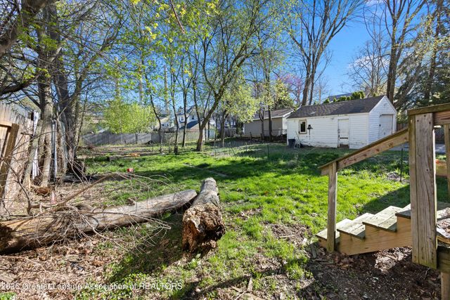 516 Smith Avenue, Lansing, MI 48910