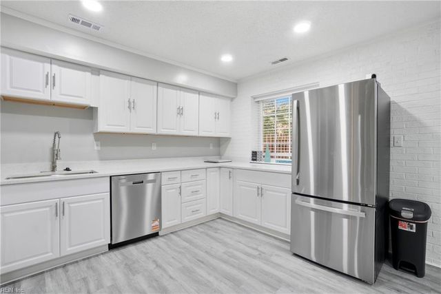 4512 Good Adams LN, Virginia Beach, VA 23455