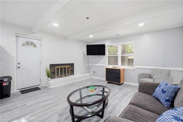 4512 Good Adams LN, Virginia Beach, VA 23455