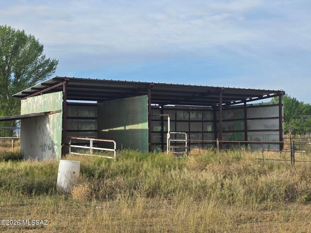 4116 W Moores Lane, Willcox, AZ 85643