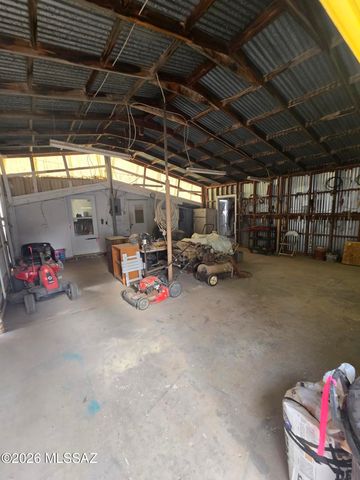 4116 W Moores Lane, Willcox, AZ 85643