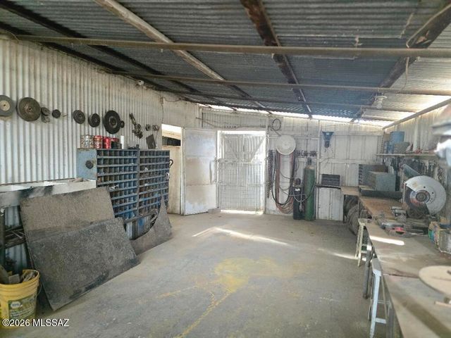 4116 W Moores Lane, Willcox, AZ 85643