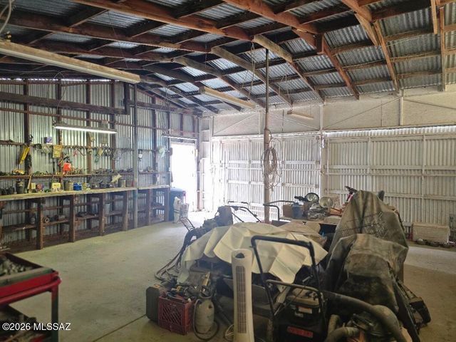 4116 W Moores Lane, Willcox, AZ 85643