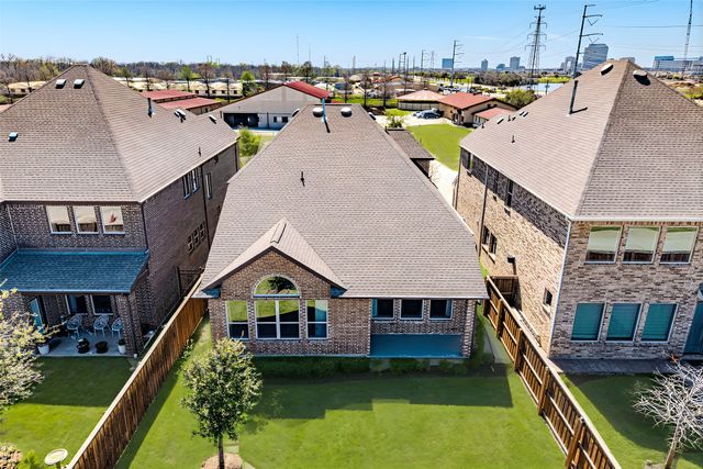 523 Paddock Way, Irving, TX 75039