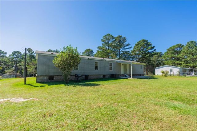 9522 Creekside S Drive, Irvington, AL 36544