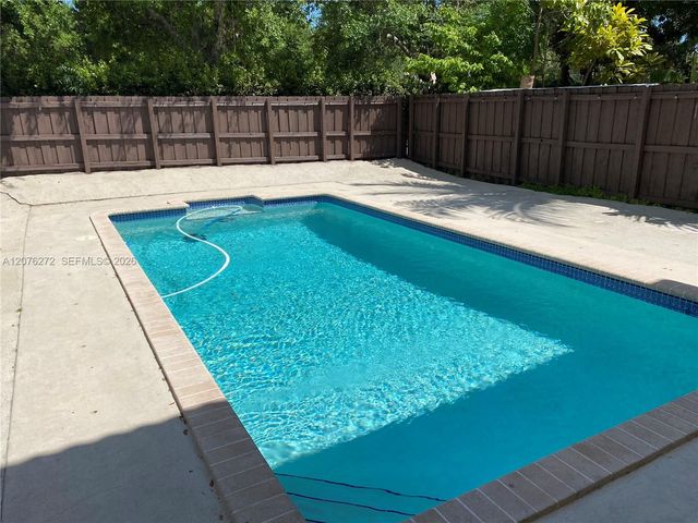 2529 NE 41st Terrace, Homestead, FL 33033