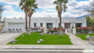 1441 Amelia Way, Palm Springs, CA 92262