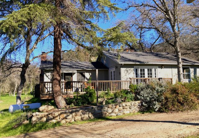 43560 Skyline Drive, Three Rivers, CA 93271