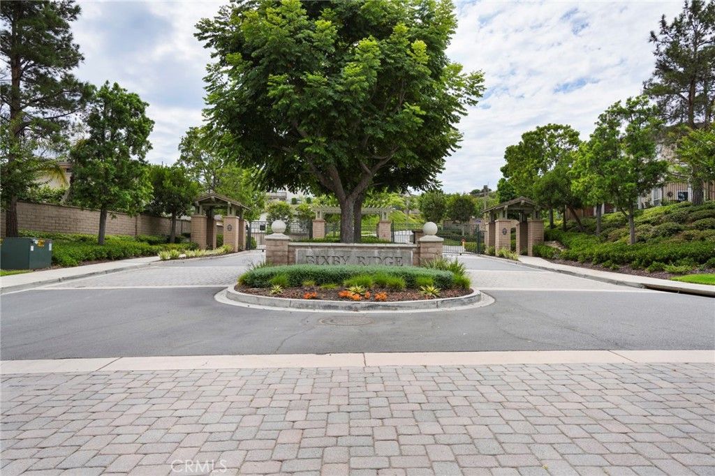 2496 Maxson Court, Signal Hill, CA 90755 — photo 4