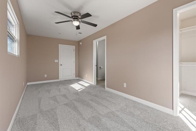 807 N 14th Place, Rogers, AR 72756