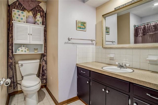 8300 Northern Street, Raytown, MO 64138