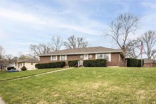 8300 Northern Street, Raytown, MO 64138