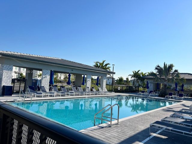 1487 SE 7th Ter, Homestead, FL 33034