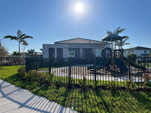 1487 SE 7th Ter, Homestead, FL 33034