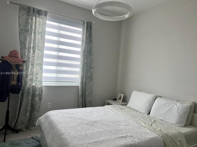 1487 SE 7th Ter, Homestead, FL 33034