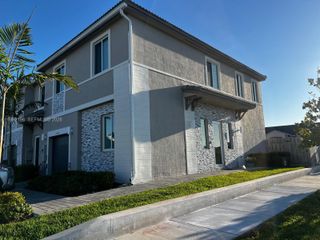 1487 SE 7th Ter, Homestead, FL 33034