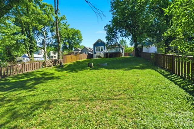 734 Herrin Avenue, Charlotte, NC 28205