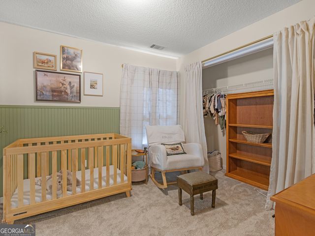 165 Brasch Park Drive, Grantville, GA 30220