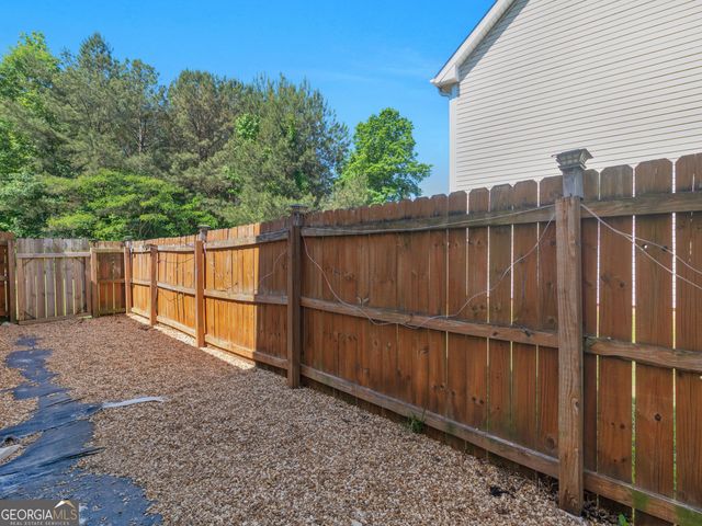 165 Brasch Park Drive, Grantville, GA 30220