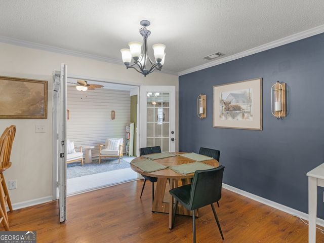 165 Brasch Park Drive, Grantville, GA 30220