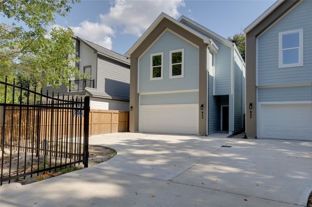 955 Ringold Street, Houston, TX 77088