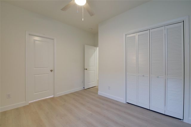 955 Ringold Street, Houston, TX 77088